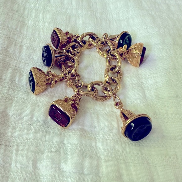 Chanel Gripoix Stamp Bracelet - Picture 7 of 11